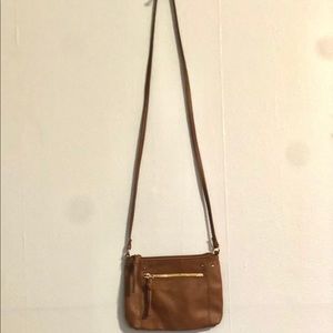 Tan to brown bag